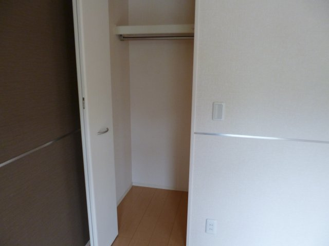 倉敷市広江５丁目のアパートの収納