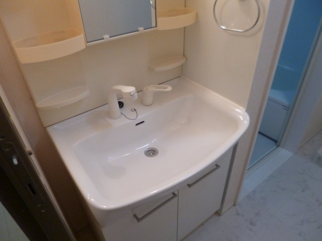 ソレアードⅡの独立洗面台|洗髪洗面化粧台