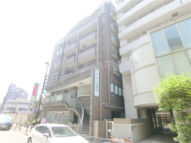 クオーレイナバの外観
