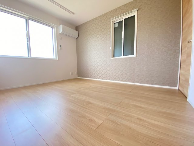 Newdorf弐番館 の洋室