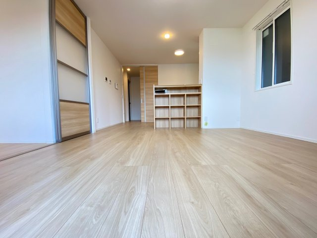 Newdorf弐番館 の居間・リビング