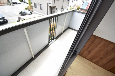 【バルコニー】 | 御料所ガーデンE