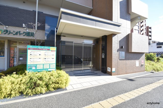 タカマツレジデンス緑地公園SOUTH　仲介手数料無料のエントランス