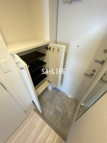 プラ・ディオ新深江の玄関