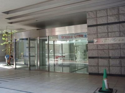 【エントランス】 | グランド・ガーラ代田橋