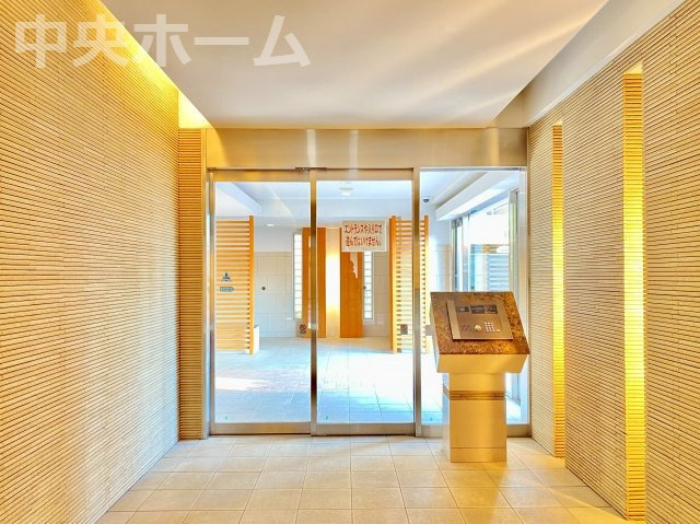 クレアシティ小岩の防犯設備|【オートロック】オートロックシステムでセキュリティ充実。当たり前ですが、安全で安心して暮らすのって大事ですよね。お探しのご条件でオートロック付きの物件を探す方も多いですがやはりセキュリティは大事です。