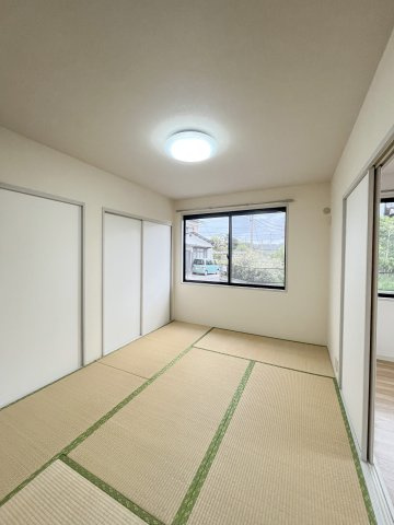 ディアスすぎB棟の和室