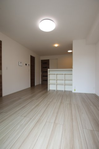 【居間・リビング】 | Newdorf(ﾆｭｰﾄﾞﾙﾌ)弐番館