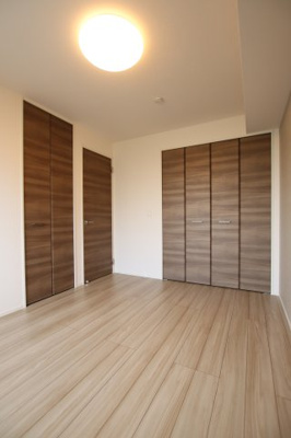 【洋室】 | Newdorf(ﾆｭｰﾄﾞﾙﾌ)弐番館