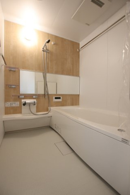 【浴室】 | Newdorf(ﾆｭｰﾄﾞﾙﾌ)弐番館