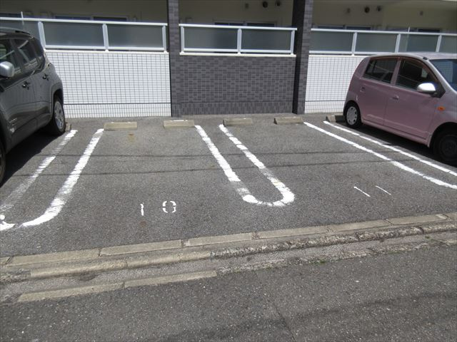 アビタシオンサクラの駐車場|アビタシオンサクラ