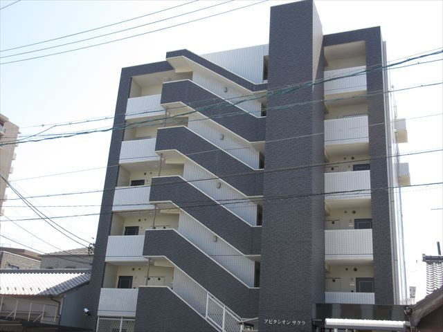 アビタシオンサクラの外観|アビタシオンサクラ