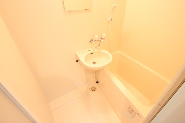 ベルカマラード( 近畿大学 一人暮らし )の浴室