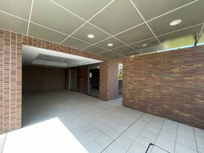 【エントランス】 | ジオ千里中央アクアコートD棟