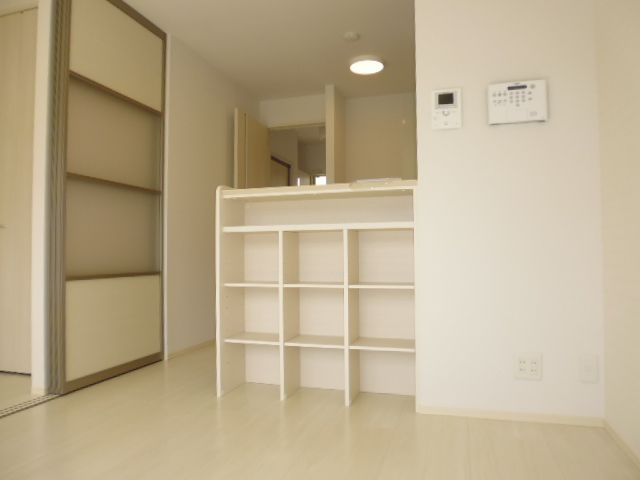 ＳｑｕａｒｅＶｉｌｌａ福島の居間・リビング