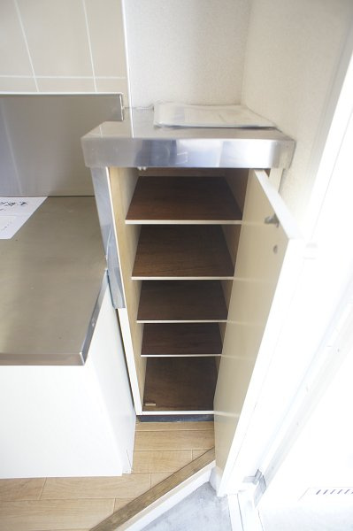 ハウスクリヤマＢ棟の玄関|下駄箱