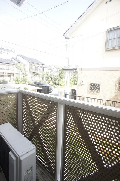 ハウスクリヤマＢ棟のバルコニー