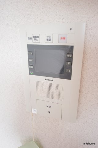 アーバンフラッツ西中島　仲介手数料無料のセキュリティ