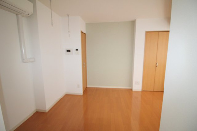 【寝室】 | Room 結　豊中駅前