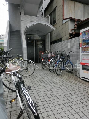【その他共用部分】 | カーサ・ヴェルデ | 駐輪場