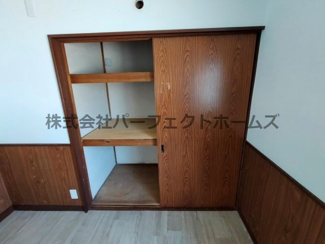 養父丘2丁目戸建　賃貸の収納|便利な収納スペースです