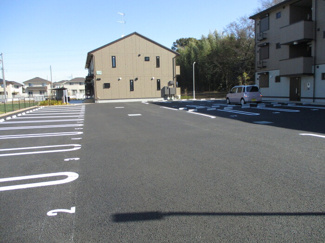 【駐車場】