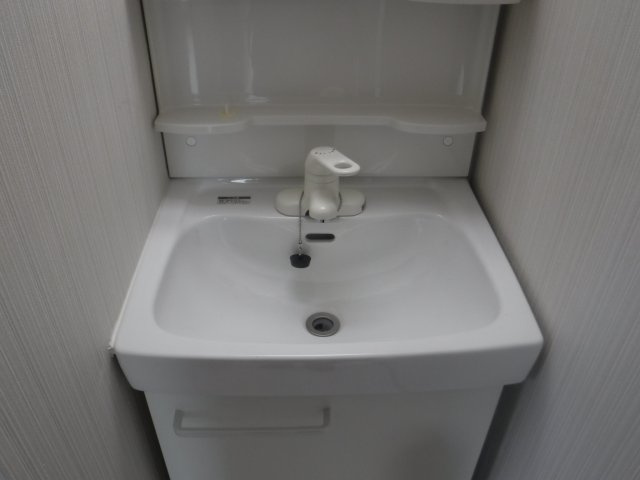 コートサイドビューの洗面所