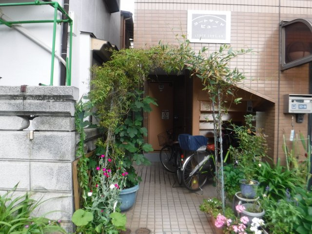 コートサイドビューのエントランス