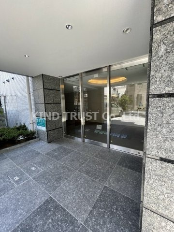 ラグレイステンロクのエントランス