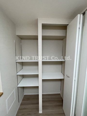 ラグレイステンロクの収納|たっぷりとした収納スペースです