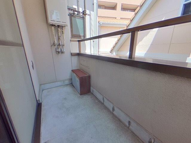 北東バルコニー