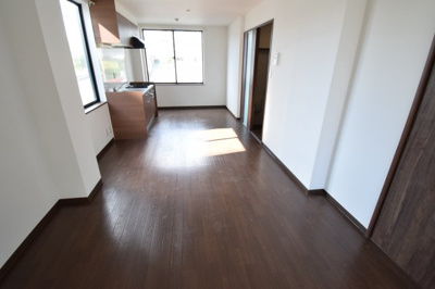 【居間・リビング】 | 御崎本町ビル