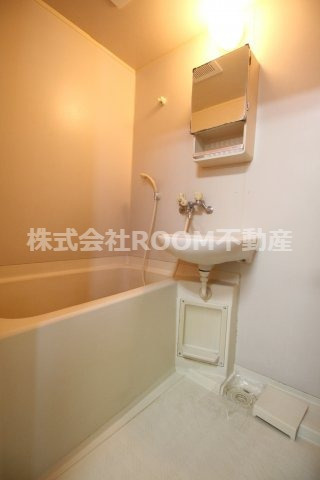 カントリーハイツの浴室