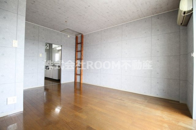 カントリーハイツの内装