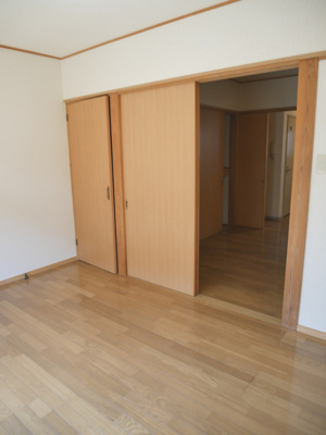 【寝室】 | 瀧宮ハイツ