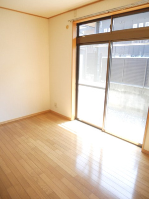 【寝室】 | 瀧宮ハイツ