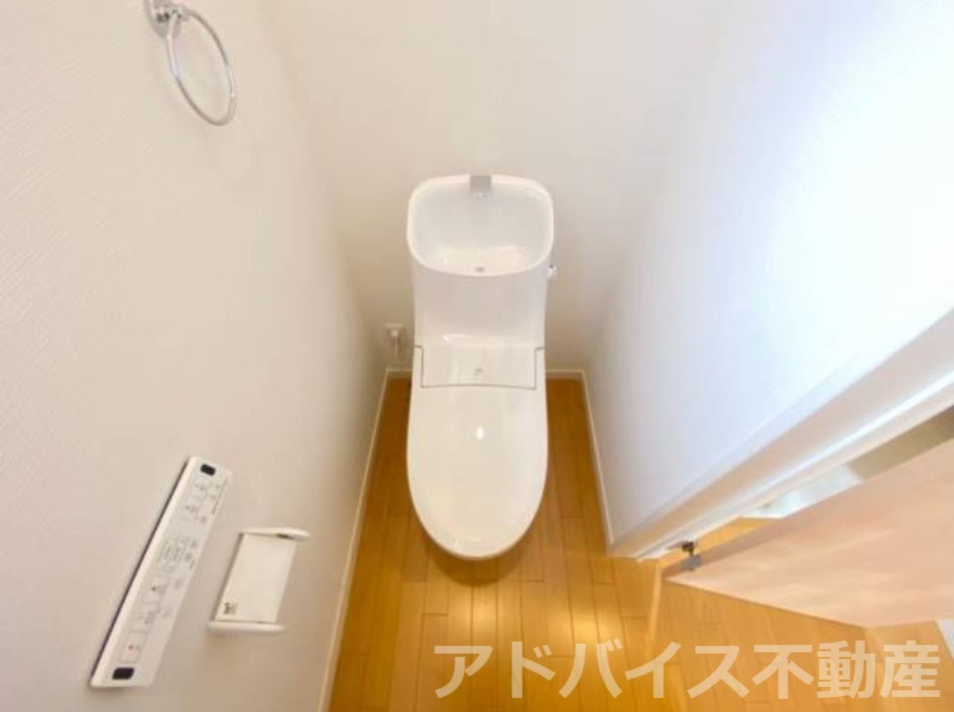 柳川市三橋町下百町の賃貸マンションのトイレ