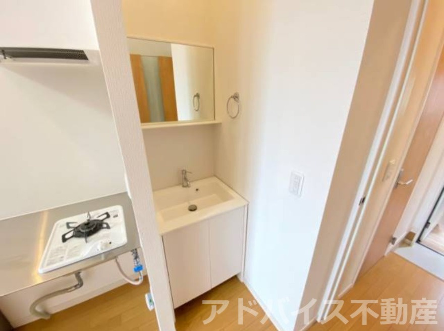 柳川市三橋町下百町の賃貸マンションの洗面所