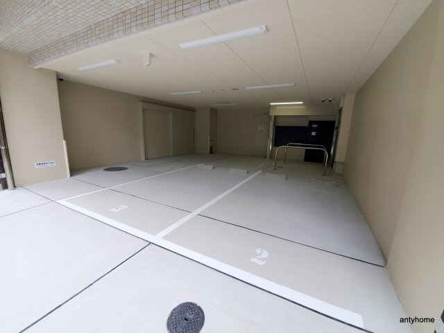 サムティ京橋Clear　仲介手数料無料の駐車場