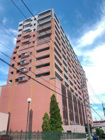グランステーシア津新町の外観