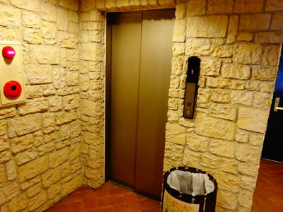 【エントランス】 | トーシンフェニックス笹塚参番館