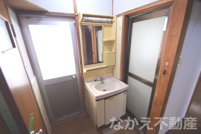 【洗面所】 | コンパクトで使いやすい洗面所