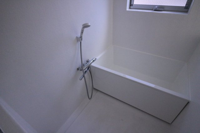 W&R APARTMENT 01の浴室