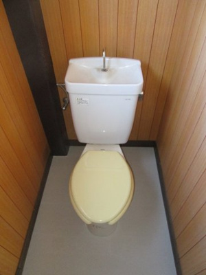 【トイレ】 | 石井守店舗B棟２階