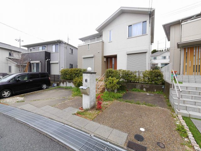 ひよどり台南町戸建住宅の外観