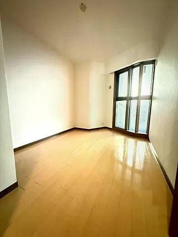 メゾン御影西平野の玄関