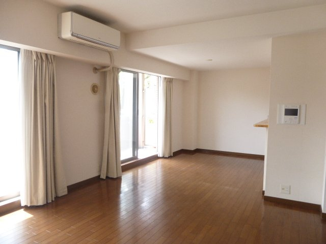 メゾン御影西平野の洗面所