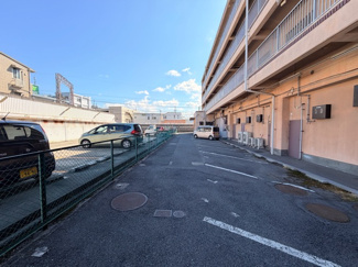 【駐車場】 | ロイヤルコーポ忠岡