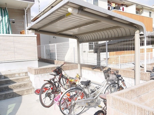 フォンテーヌＮ-Ⅲのその他共用部分|駐輪場