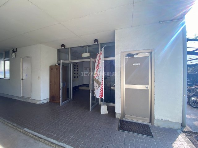 勝谷薬草園ビルのトイレ